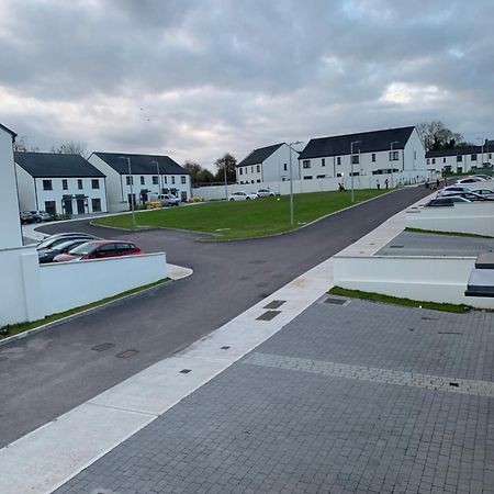Large Bedroom Near To The Center Cork Exterior photo